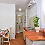 Borna Lejlighed Makarska